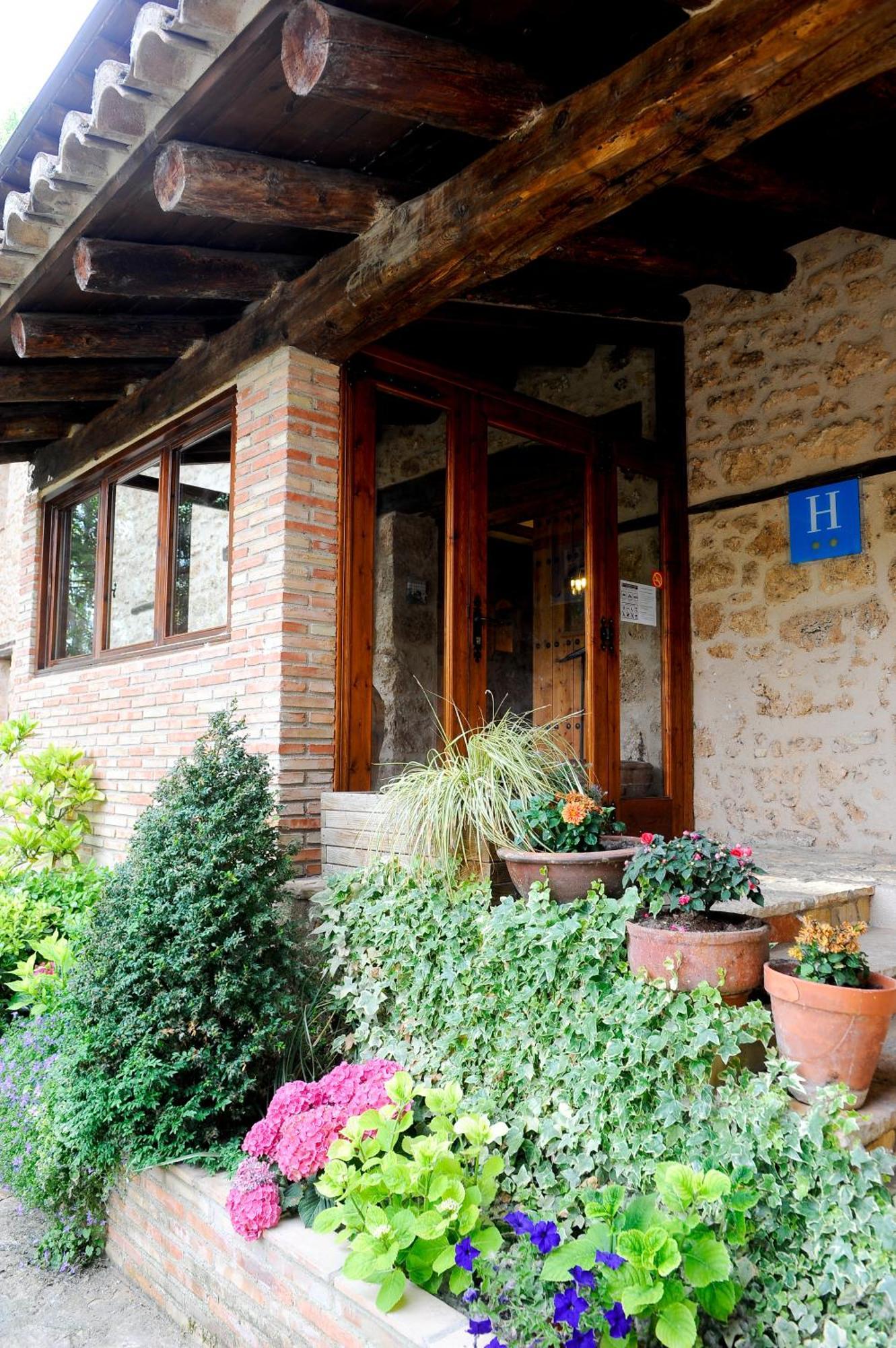 Font Del Pas Hotel Beceite Bagian luar foto